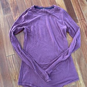 Lululemon long sleeve top